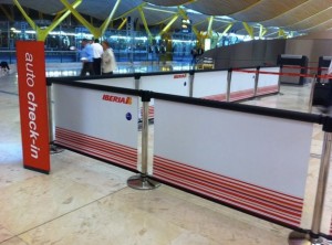 Q Banner Airport Billboards For Queue Line Advertising