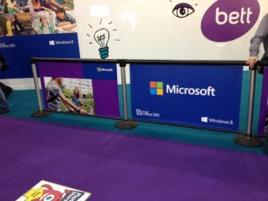 Q Banner Custom Belt Stanchion Advertising Billboard 104