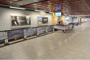 Q-Banner Indoor Billboard Display