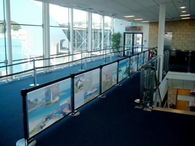 Q-Banner Airport Queue Line Sign System