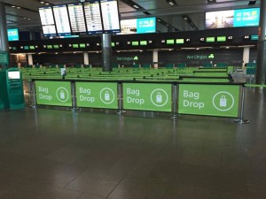 Q-Banner Custom Belt Stanchion Advertising Billboard